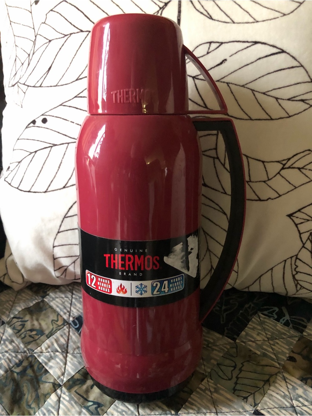 Thermos 35 Oz./1L Arc Series Beverage Travel Bottle, Glass Vacuum Insulated. New